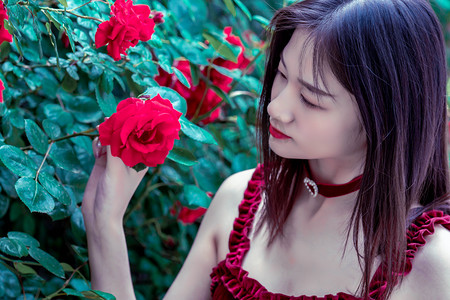 上海深化智力帮扶  “人才培育+产业升级”双轮驱动